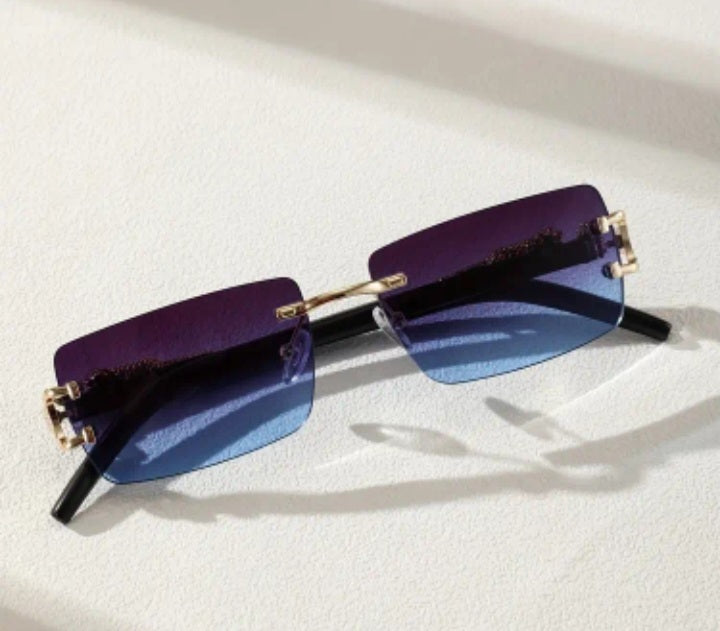Black frame Grey-Blue lens